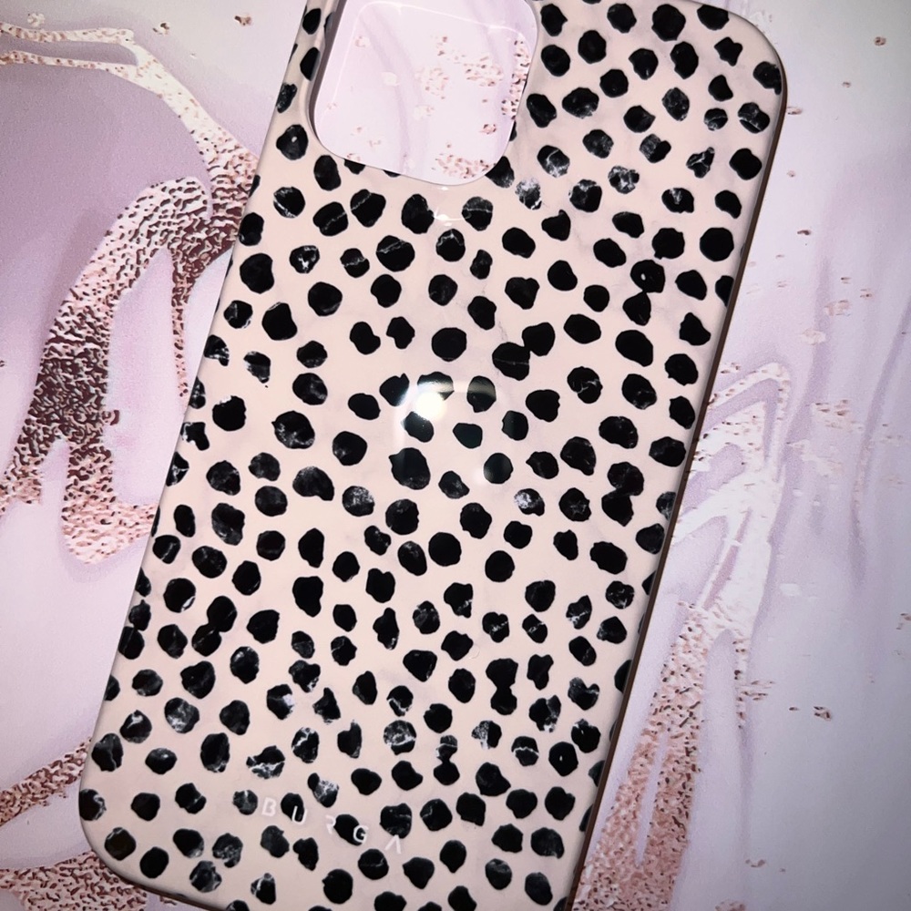 Burga spotted iPhone 12 Pro Max case